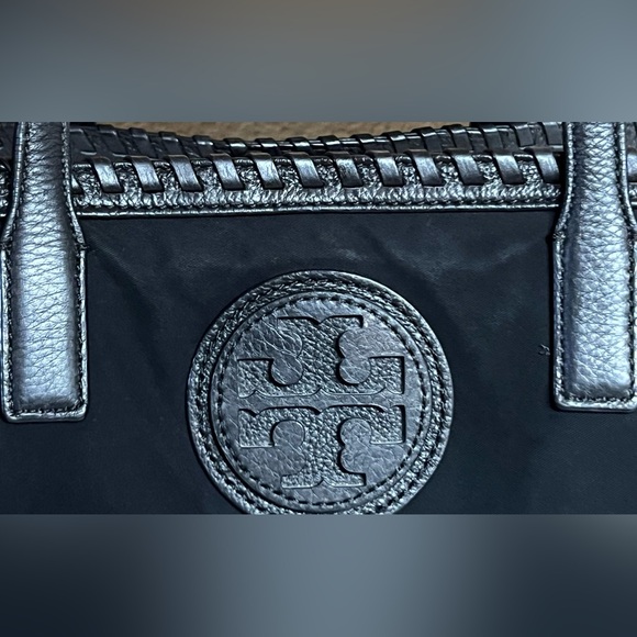Tory Burch Large Black Travel Tote with Logo Accent Great Used Condition! - Picture 10 of 14